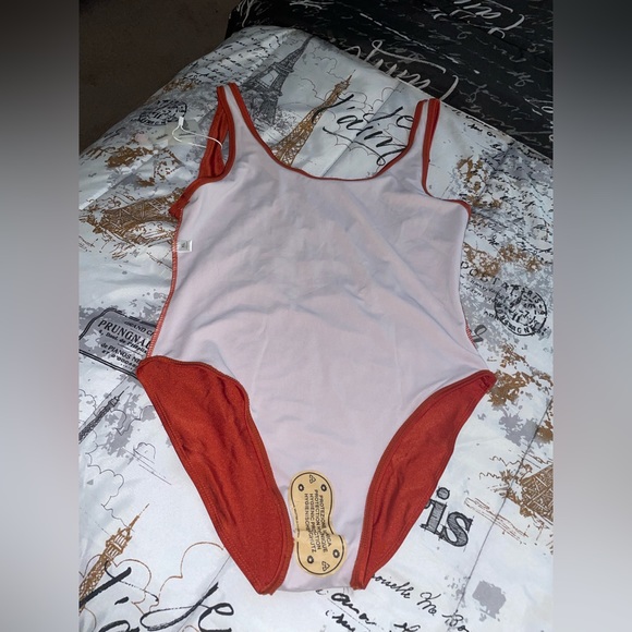 Slogan One Piece Swinsuit - Picture 3 of 6